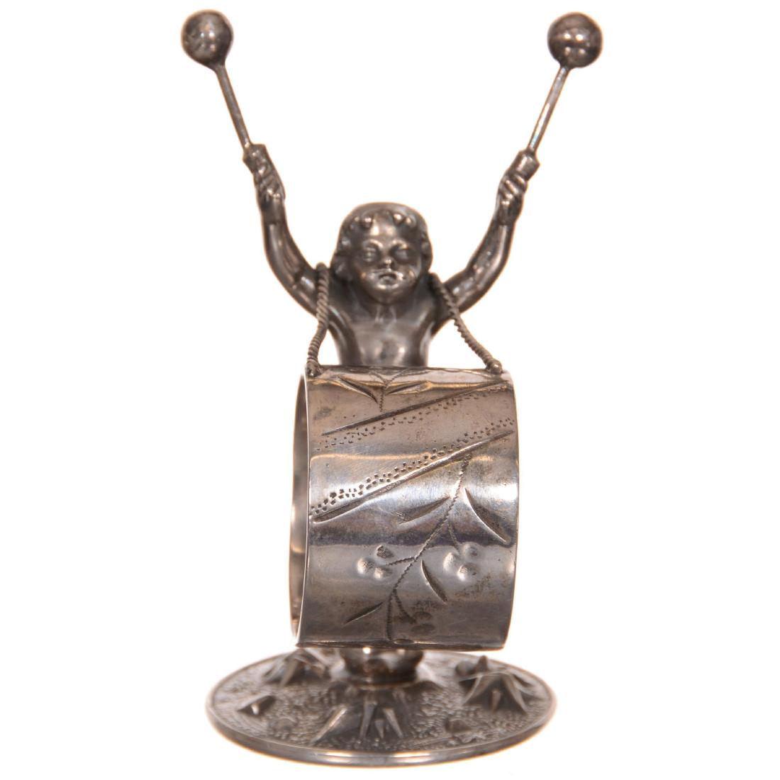 Silverplate Victorian Napkin Ring (1 of 3)