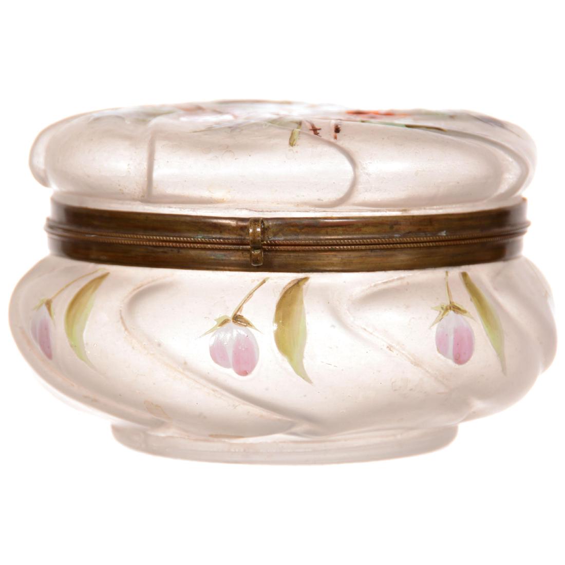 Unmarked Wavecrest Style Round Hinged Jewel Box (1 of 3)