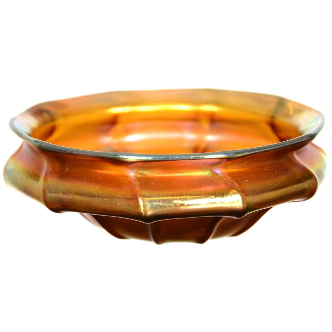 Quezal Art Glass Bowl (1 of 2)