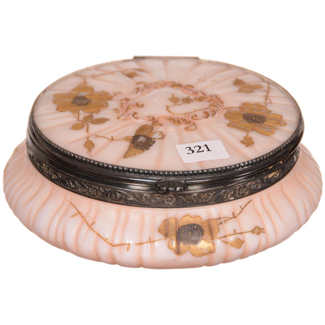 Pairpoint Art Glass Round Hinged Box (1 of 2)