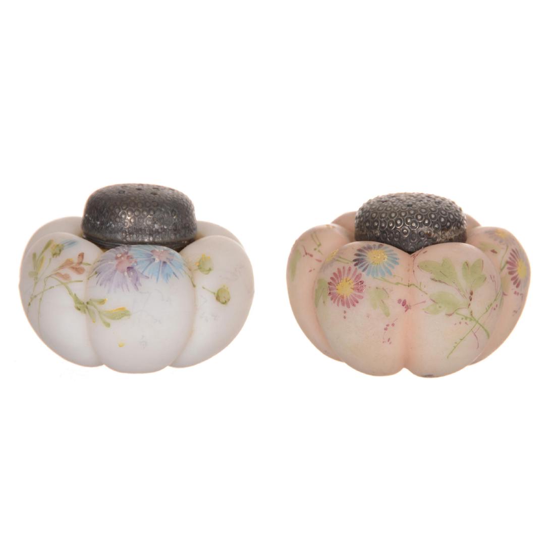 (2) Mt. Washington Melon Ribbed Salt and Pepper Shakers (1 of 1)