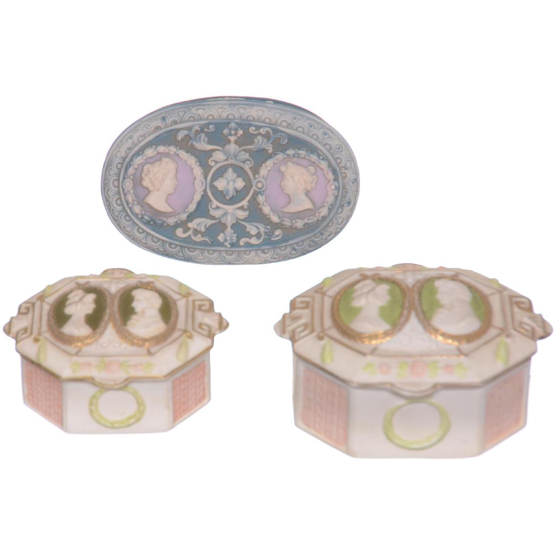 (3) Schafer & Vader Covered Boxes (1 of 1)