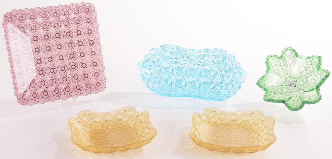 (5) Colored Button & Daisy Pattern Glass Items (1 of 3)