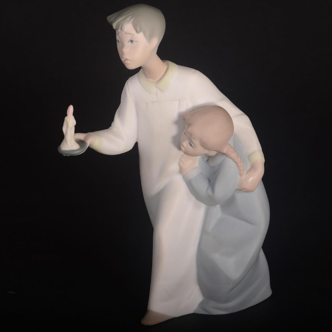 Lladro Figure - 8" (1 of 3)