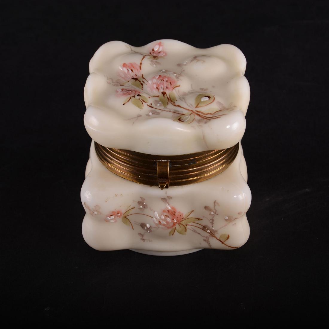 Square Jewel Box - Unmarked Wavecrest - 3" X 3" (1 of 3)