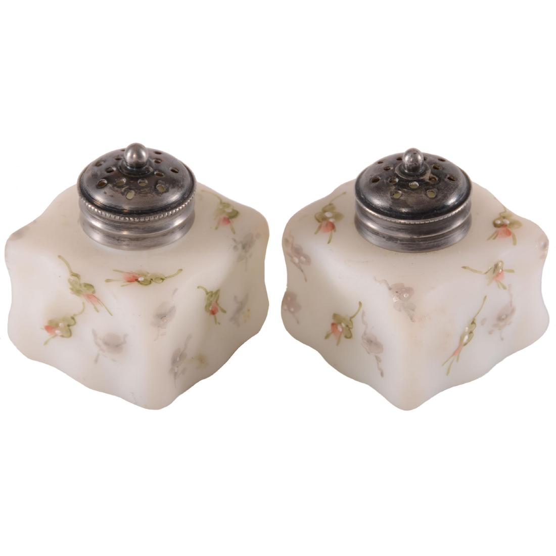 Salt & Pepper Shakers - Unmarked Wave Crest (1 of 2)