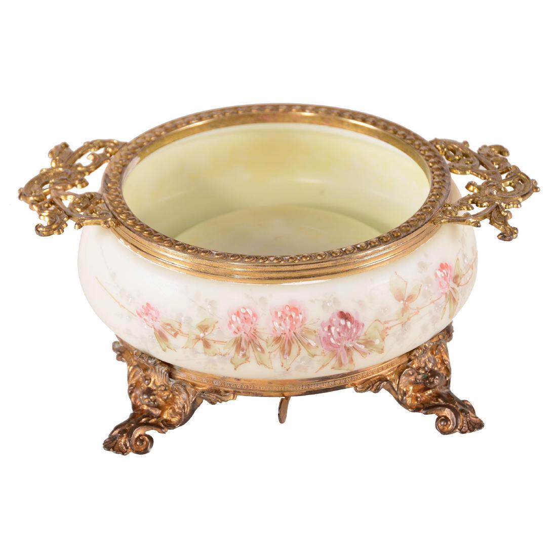 Novelty Ferner with Bell - Wave Crest Banner Mark (1 of 3)