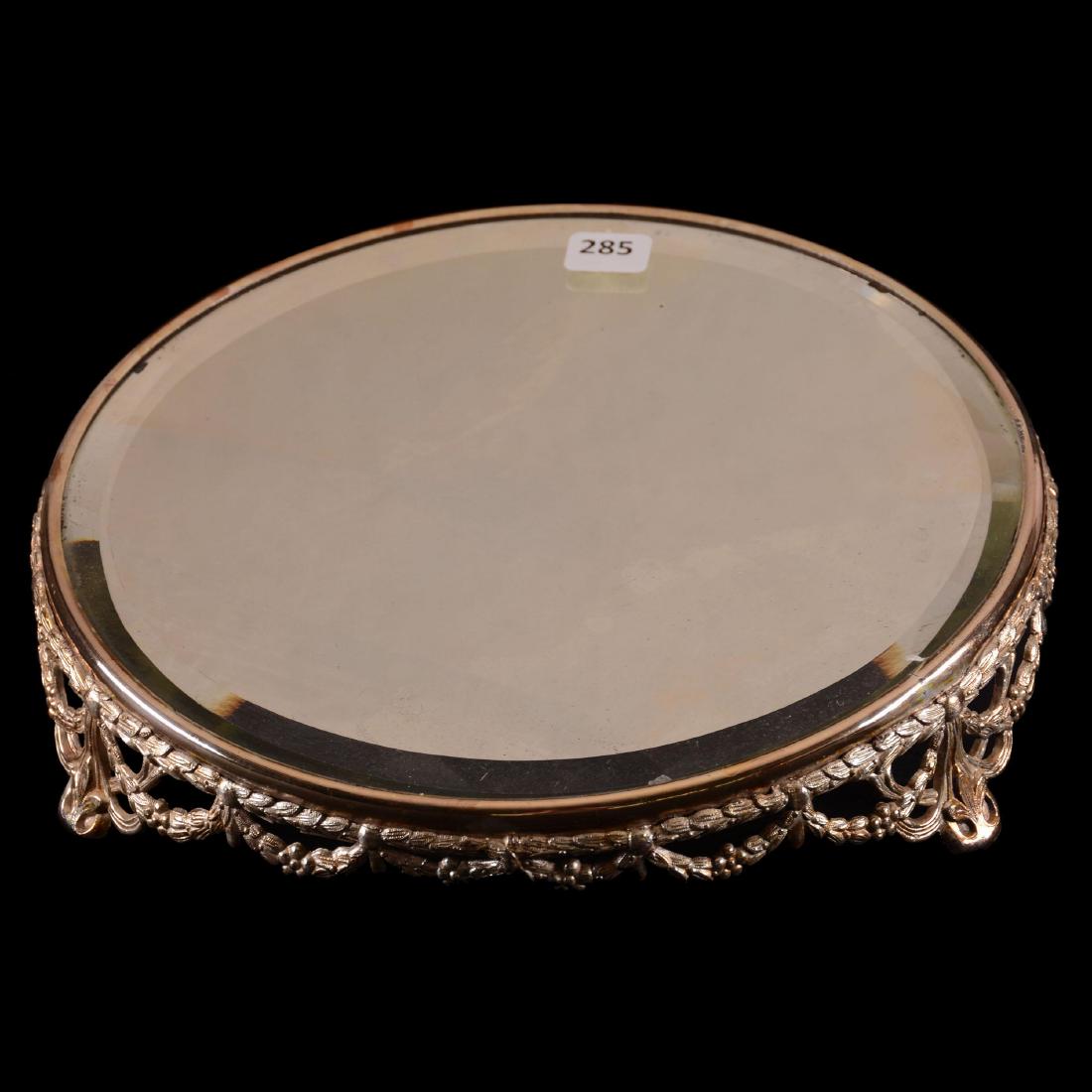 Beveled Mirror Plateau - 10" Round (1 of 4)
