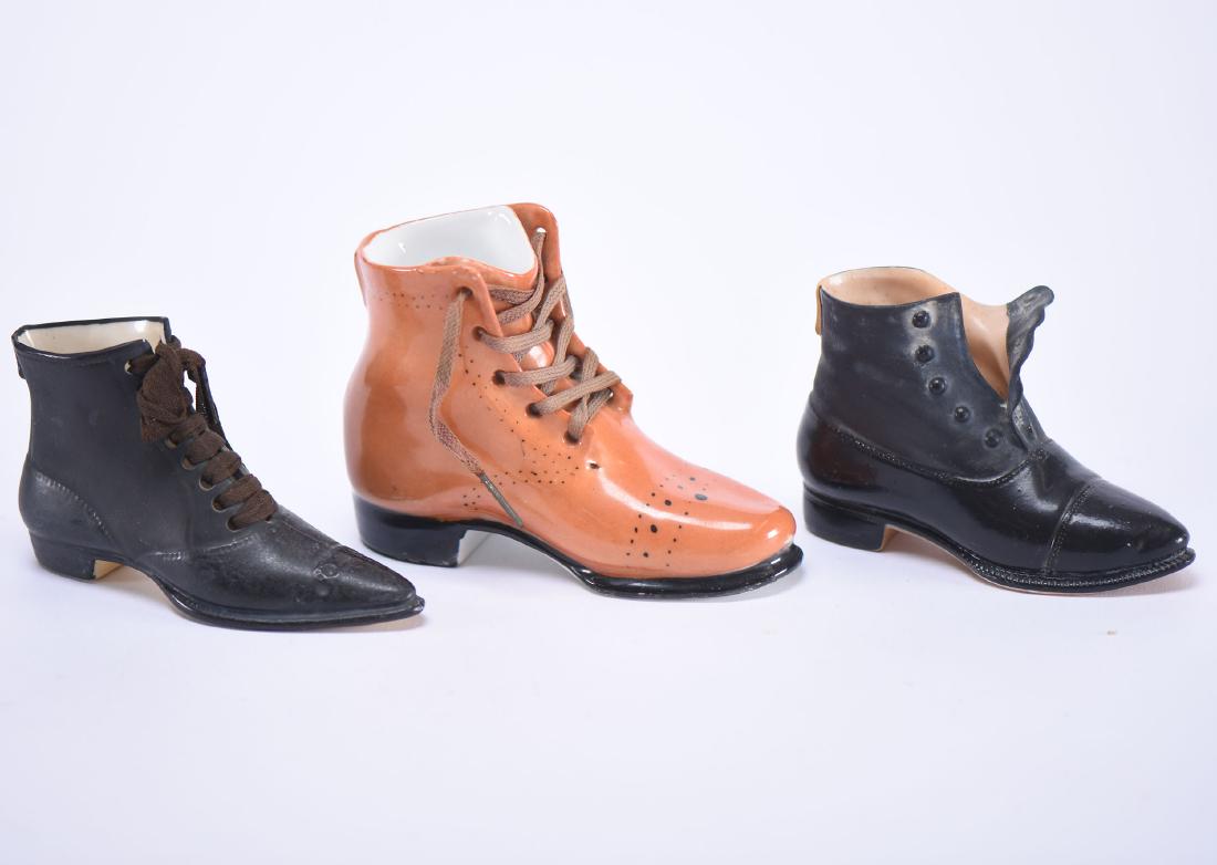 (3) Shoes - Unmarked Royal Bayreuth Style (1 of 3)