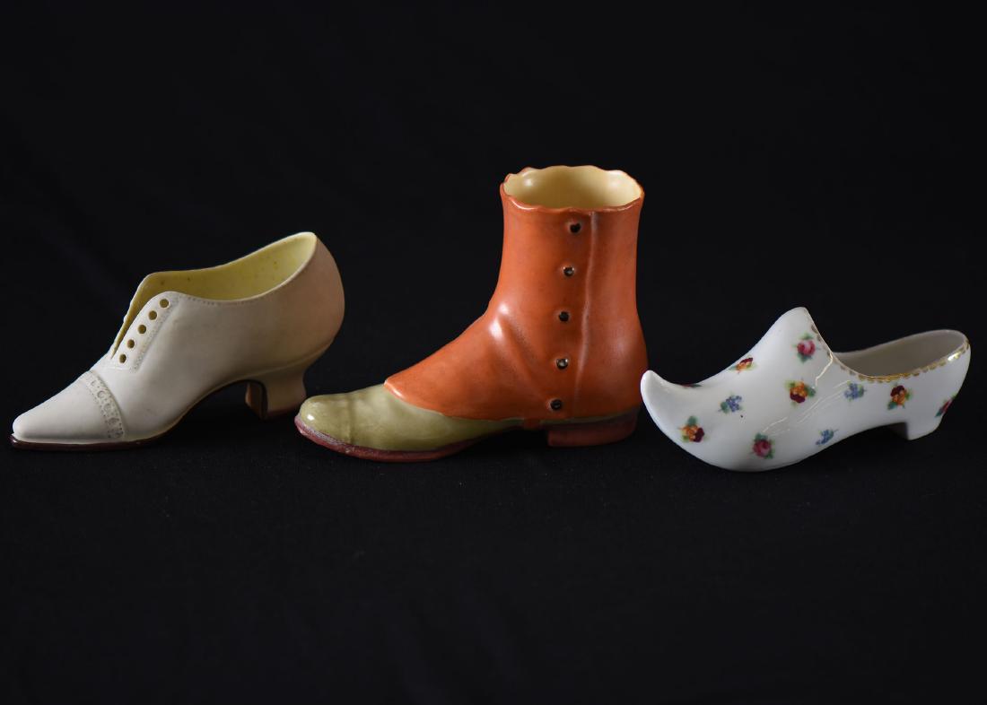 (3) Shoes - Unmarked Royal Bayreuth Style (1 of 3)