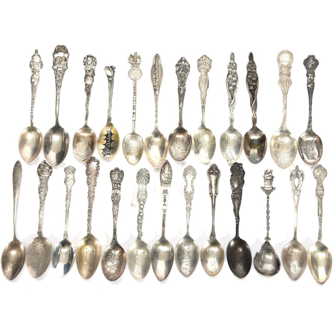 (25) Sterling Souvenir Spoons: (25) Sterling Souvenir Spoons - Alaska Totem Pole, Floral, Galveston, Palm Beach, and More - See Photos for Details - 410 Grams Total Weight