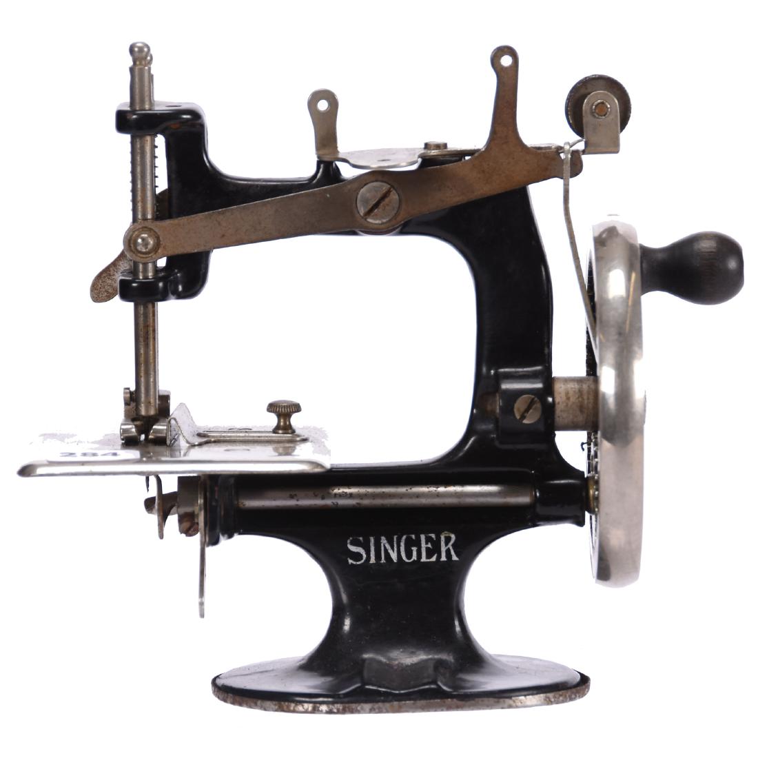 Singer Travel Sewing Machine 7" X 7": Singer Travel Sewing Machine - 7" X 7" - Good Working Condition