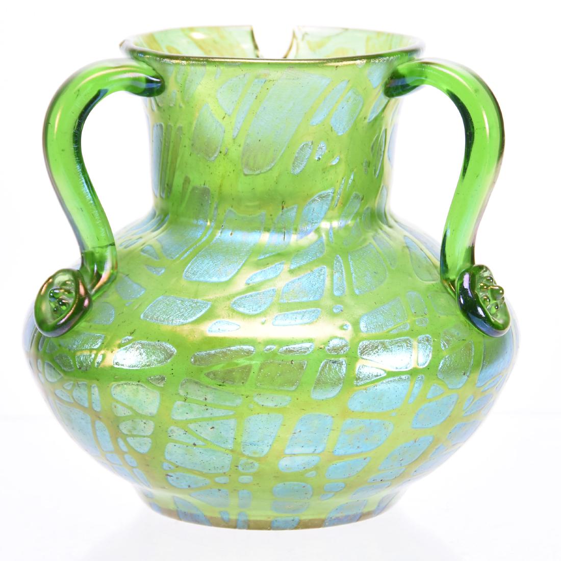 Damaged Unmarked Loetz Art Glass Vase 5.5" X 6": Damaged Unmarked Loetz Art Glass Vase - 5.5" X 6" - Crete Tantas Pattern by Loetz - One Handle Broken Off - Chunk Out of Lip of Vase - Broken Pieces Will Be Provided