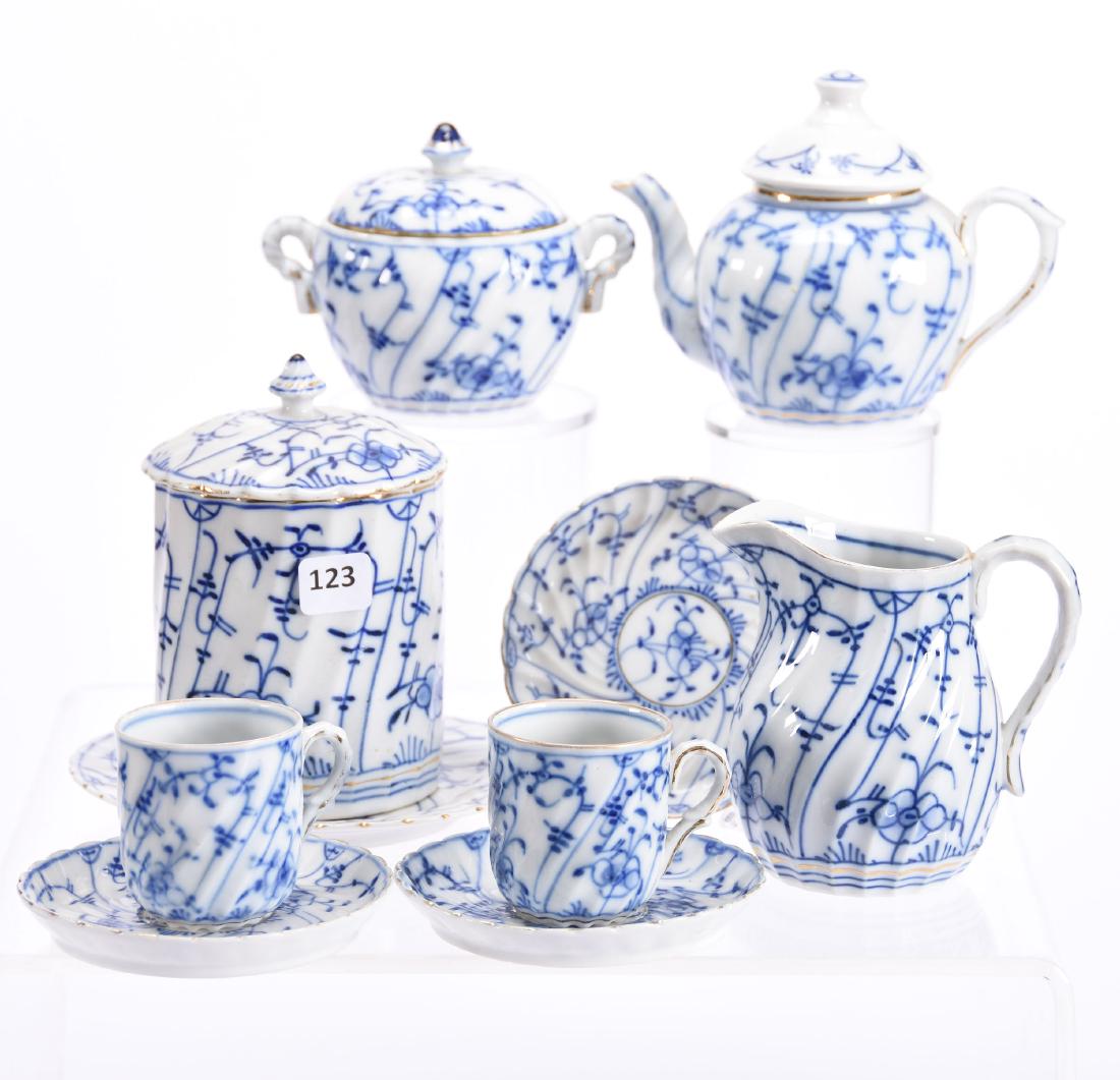 Royal Bayreuth (Green Mark) Tea Set (1 of 4)