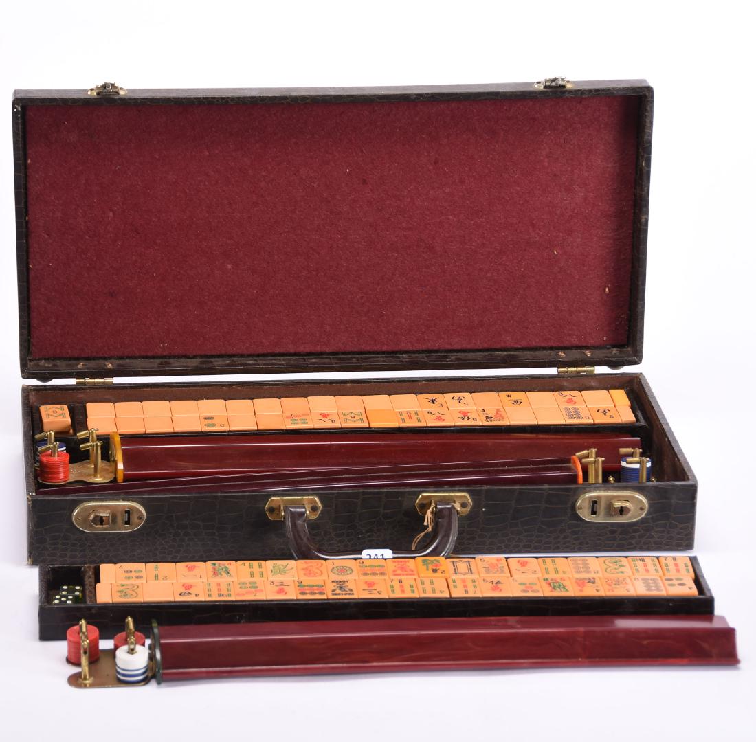 Vintage Mah Jong Game Set in Case 19.5" X 9.5" Case (1 of 4)