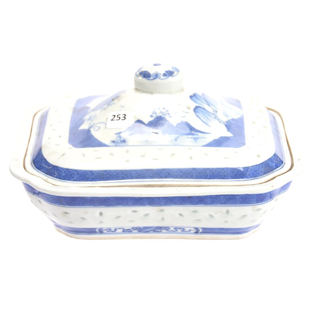 Flow Blue Covered Tureen 6.5" X 10.25" X 8.5" (1 of 3)