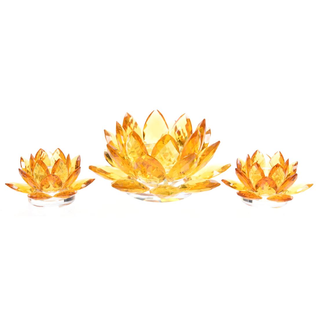 Three Piece Contemporary Sorelle Console Set: Three Piece Contemporary Sorelle Console Set - 4.5" X 9" Bowl, Clear with Facet Cut Amber Petals with (2) Matching 2.75" X 5.5" Candle Holders