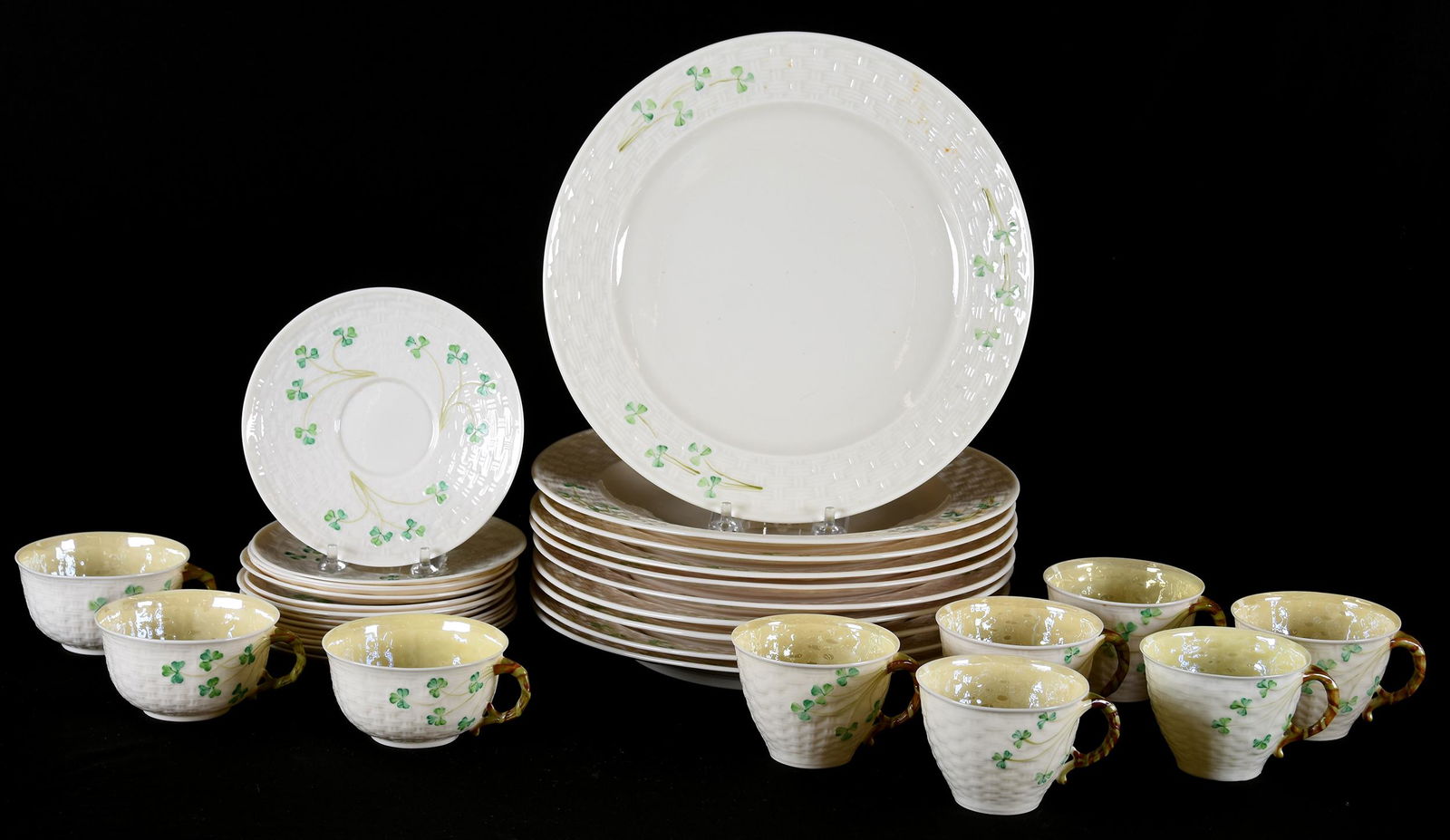 (32) Irish Belleek Shamrock items, green mark (1 of 6)