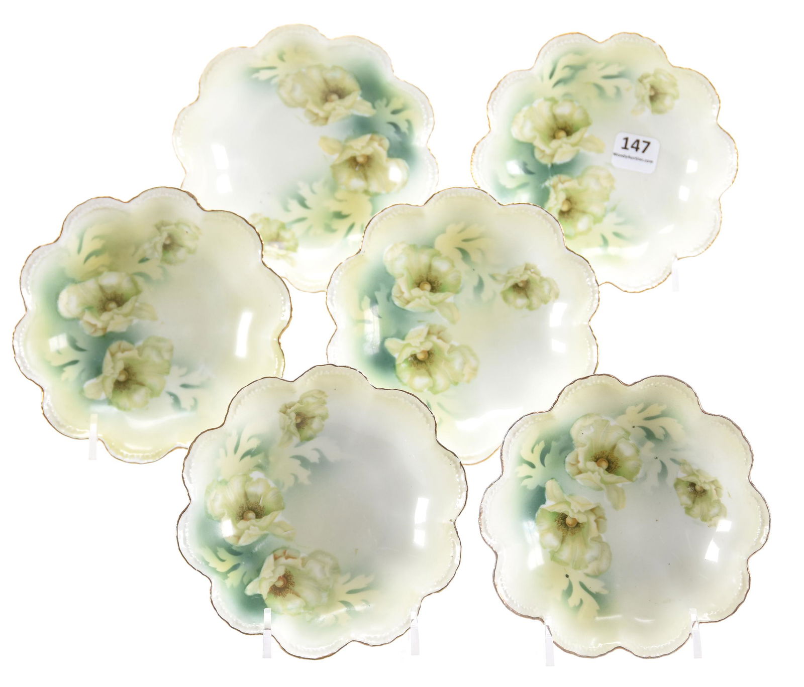 (6) Berry bowls, marked R.S. Germany, scallop mold (1 of 3)