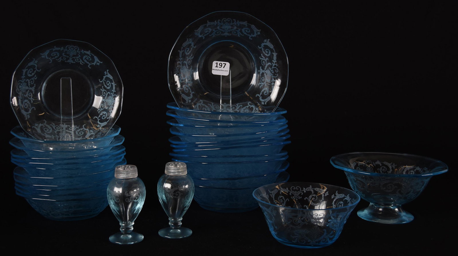 (27) Fostoria Versailles pattern items, Azure blue: (27) Fostoria Versailles pattern items, Azure blue various sizes Includes: (12) 6" Cereal bowls; (11) 5.25" Fruit bowls; (1) 5.5" Pedestal bowl; (1) 4.5" Finger bowl; (1) Salt & Pepper shakers; Finch 