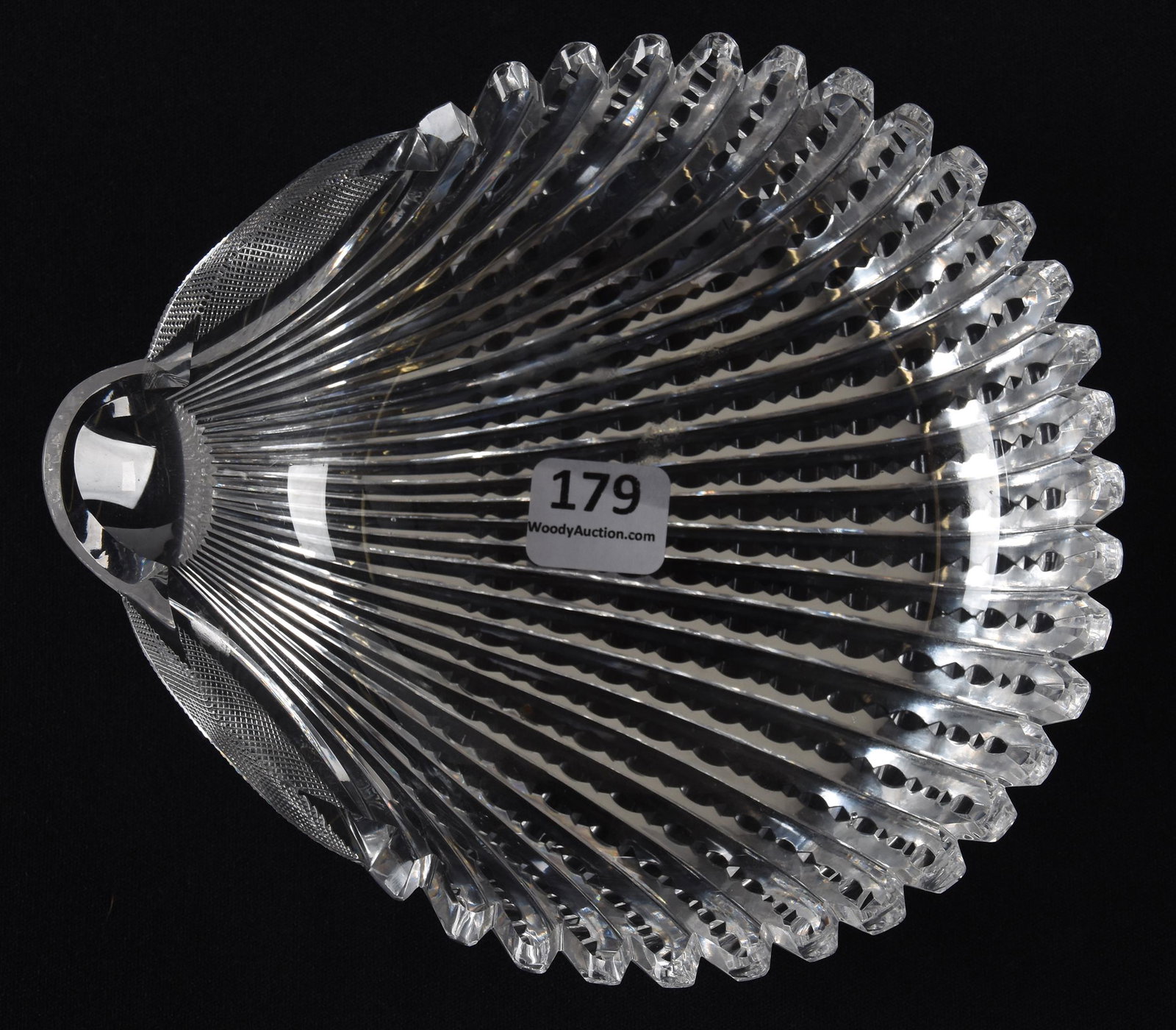 Shell shaped dish, American brilliant cut glass: Shell shaped dish, American brilliant cut glass; 6.5" Prism cut pattern, nice blank; Hopper Collection, Kansas