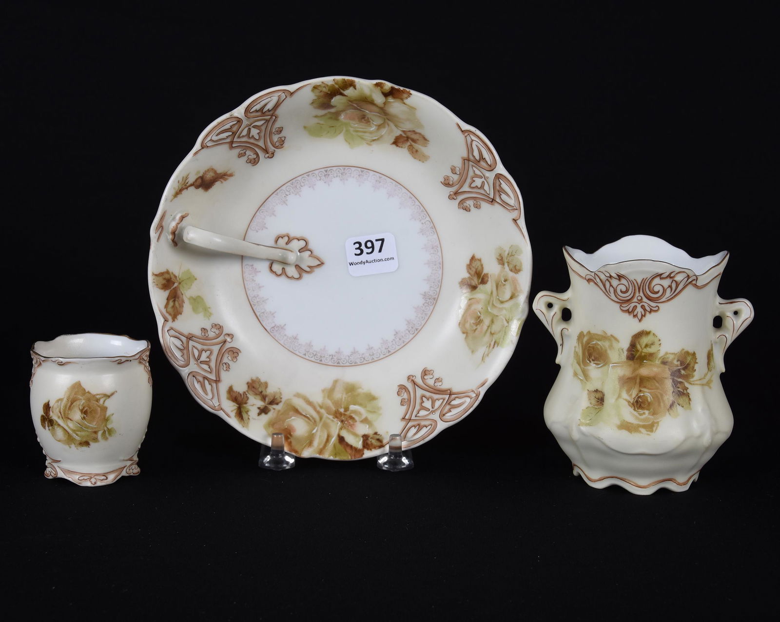 (3) assorted Old Ivory #16 items: (3) assorted Old Ivory #16 items; (1) 6.5" handled nappy; (1) 4" spooner; (1) 2.25" toothpick holder, professional restoration; Houghton Collection, Kansas