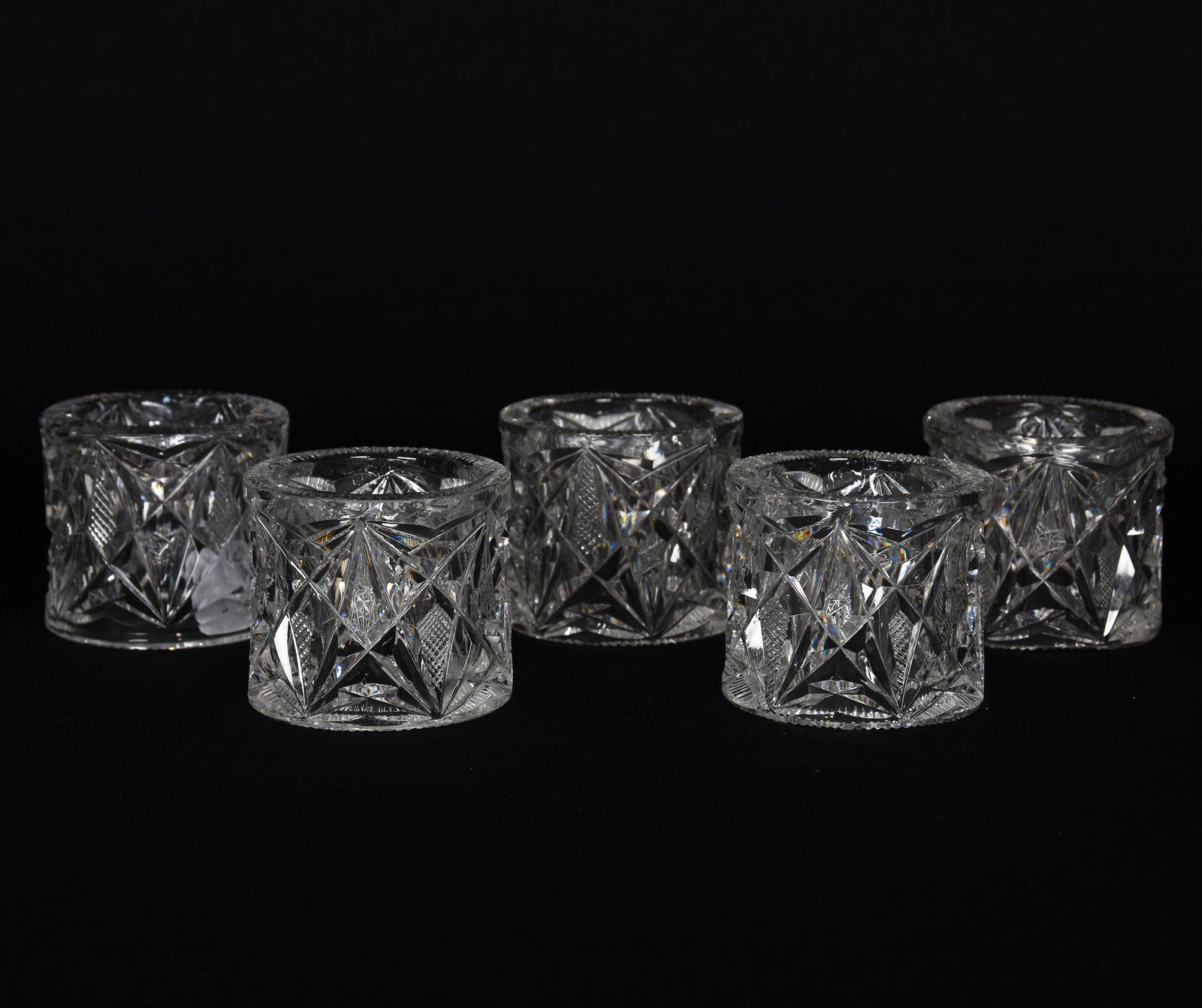 (5) Napkin Rings, American Brilliant Cut Glass: (5) Napkin Rings, American Brilliant Cut Glass; 2" x 1.75" Strawberry Diamond and Geometric Cut Design, Notched Edge, Nice Set; Goodrich Collection, New York
