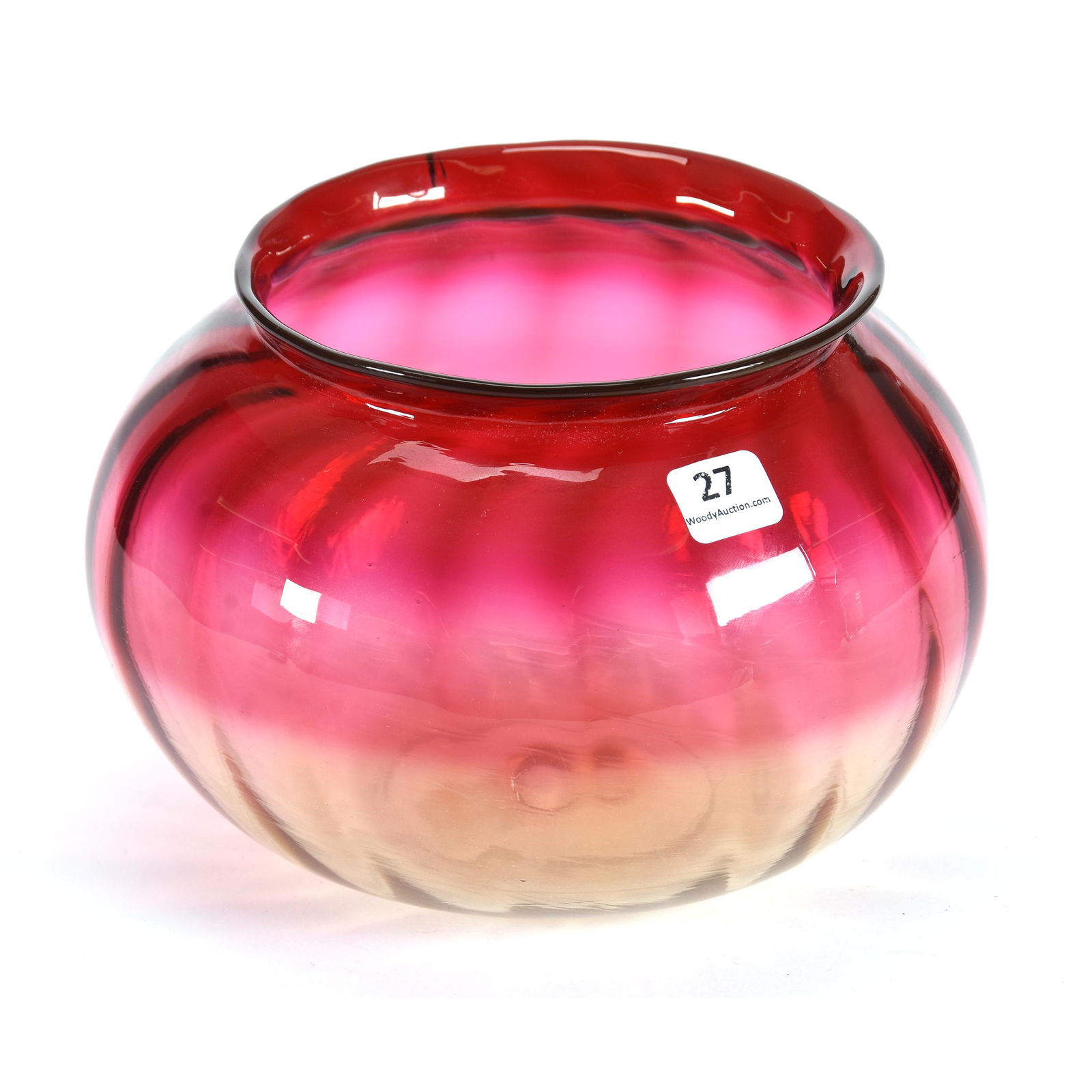 For Auction Vase, Amberina Art Glass (0027) on Apr 25, 2020 Woody