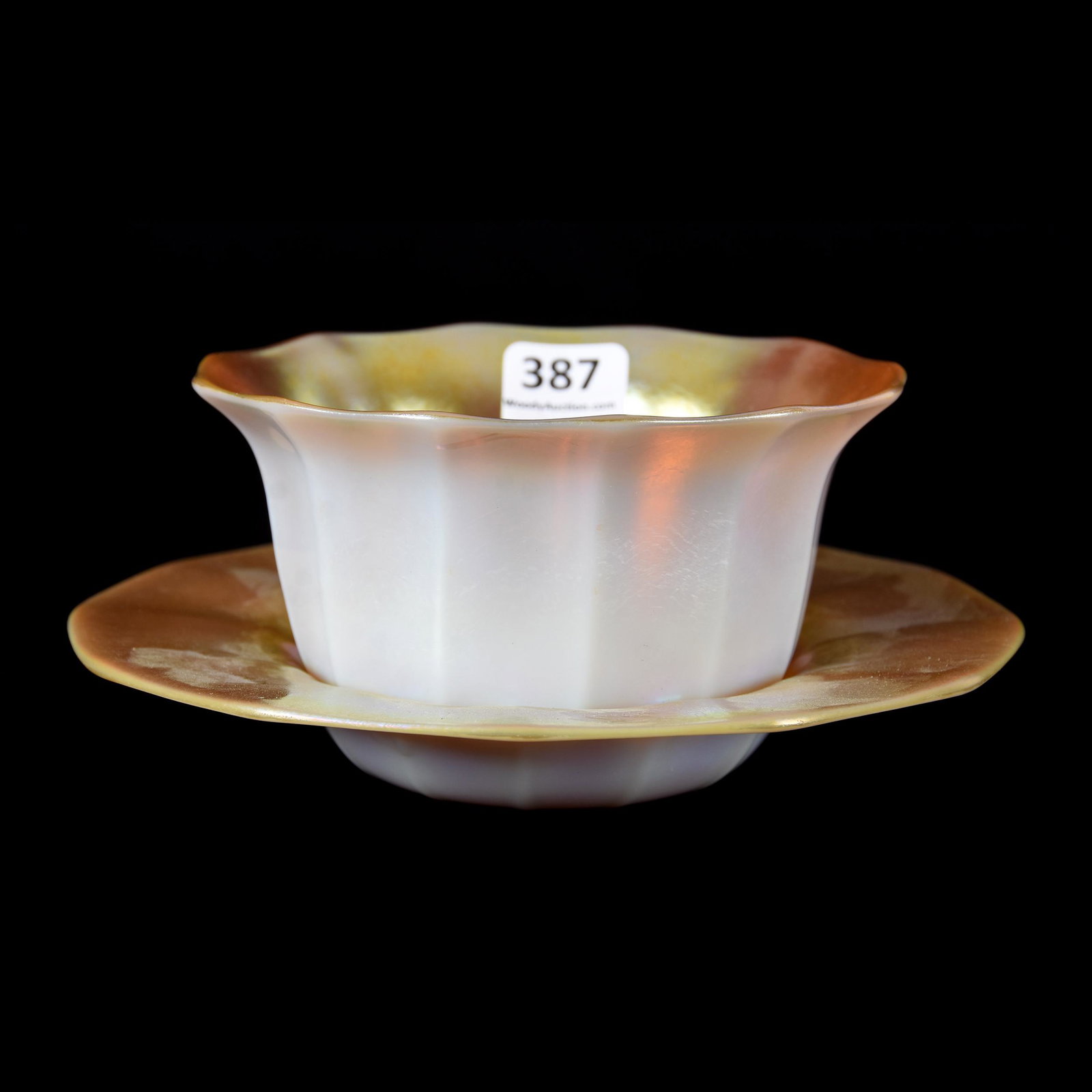 Finger Bowl & Underplate, Steuben Gold Calcite: Finger Bowl & Underplate, Steuben Gold Calcite, 3" X 6.25", Bowl Signed "F. Carder Aurene", Nice Color, Private Collection, ME