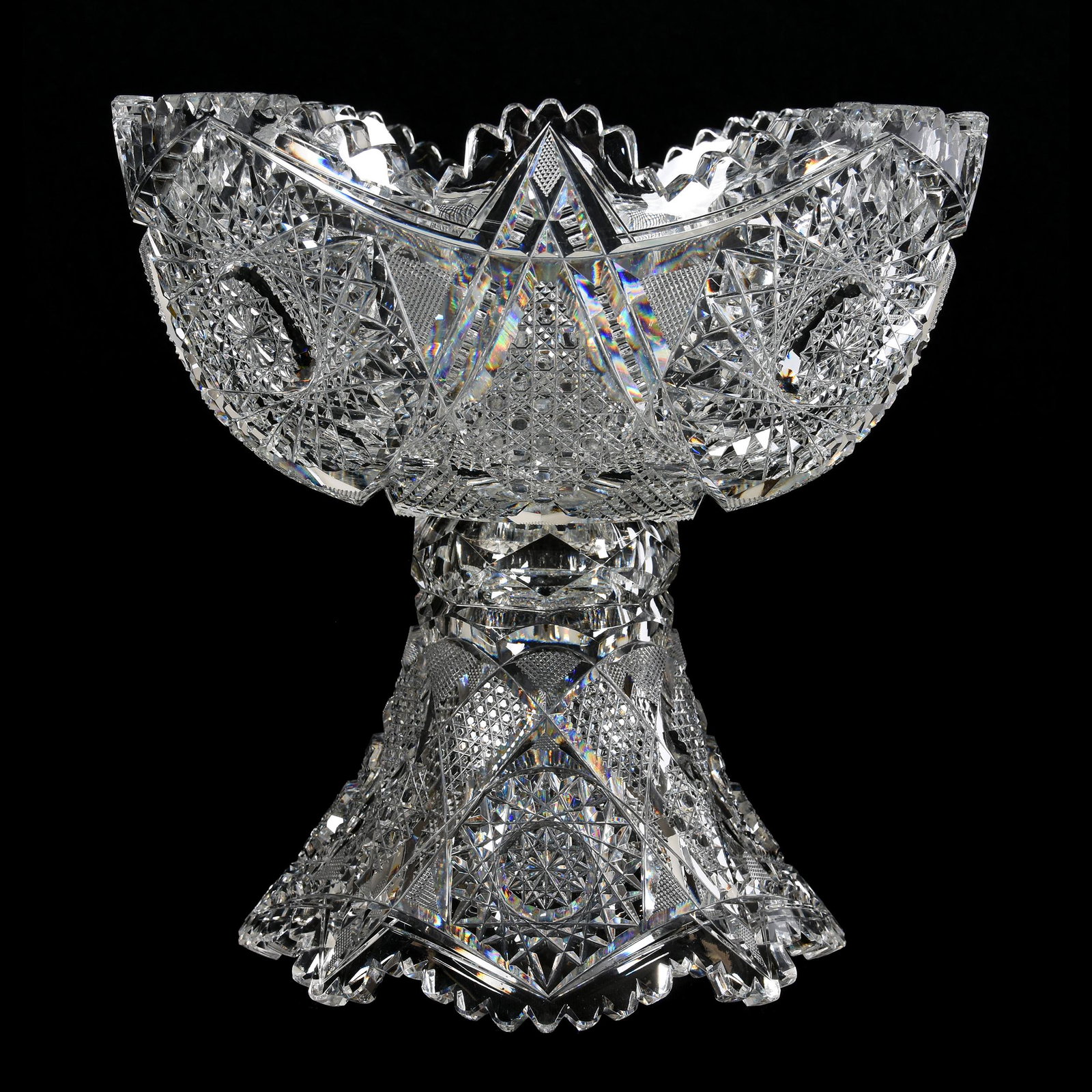 Punch Bowl, Two Part, ABCG: Punch Bowl, Two Part, ABCG, 10" X 10", Hobstar, Cane, Nailhead Diamond, Strawberry Diamond and Prism Motif, Nice Clear Blank, Mike & Mary Ann Callahan, OK