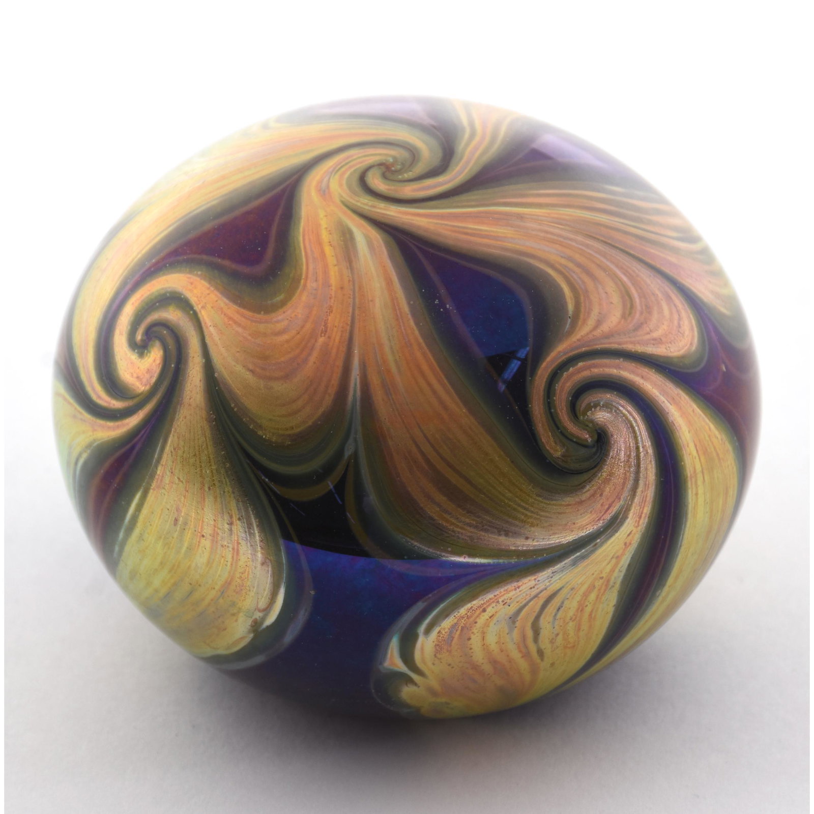 Paperweight Signed (Kent) Fiske Dated 1976: Paperweight Signed (Kent) Fiske Dated 1976, 3" Diameter, Gold and Amethyst Iridescent Swirl Design, from the estate of Ronald W. Prielipp PHD, Salina, KS. Ron was a professor of mathematics at Bethany