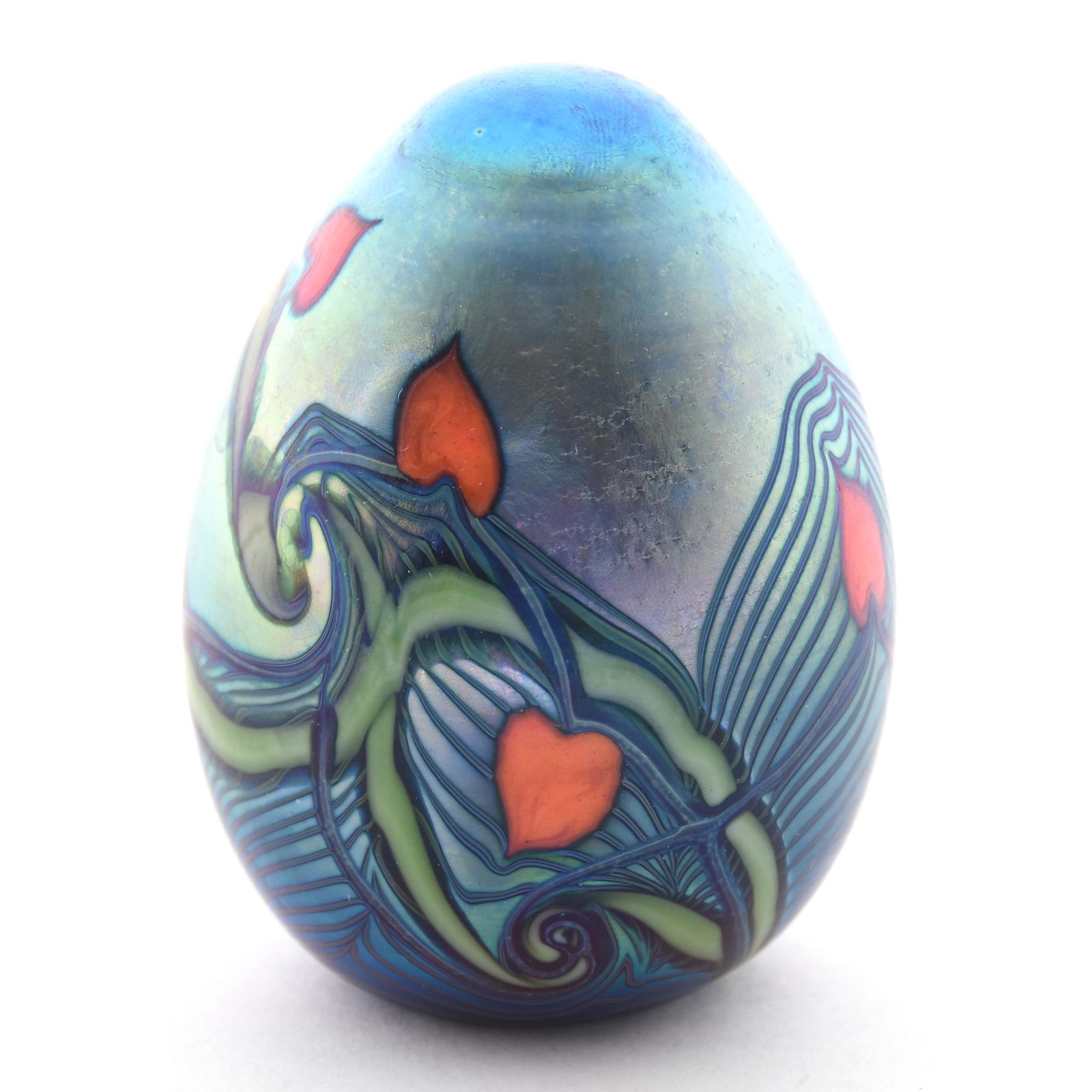 Paperweight Marked Orient & Flume Dated 1977: Paperweight Signed Orient & Flume Dated 1977, 2.75" x 2" Diameter, Egg Shape, Blue Iridescent with Red Heart and Green Vine Design, from the estate of Ronald W. Prielipp PHD, Salina, KS. Ron was a pro