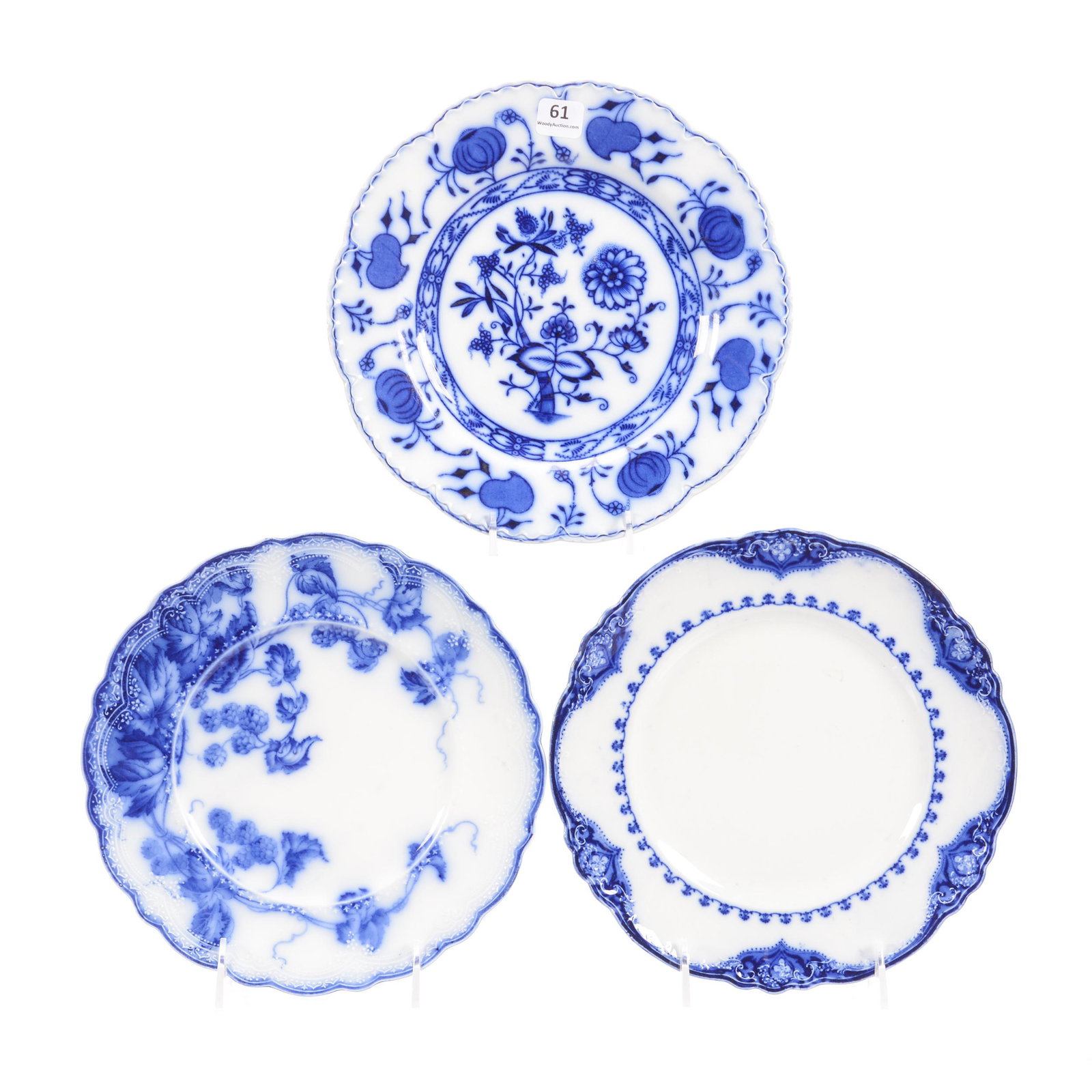 (3) Assorted Flow Blue Plates: (3) Assorted Flow Blue Plates, 8.75", (1) Kenworth Pattern by Johnson Bros, (1) Raleigh Pattern by Meakin, (1) Holland Pattern by Johnson Bros., Hampton Collection, TX
