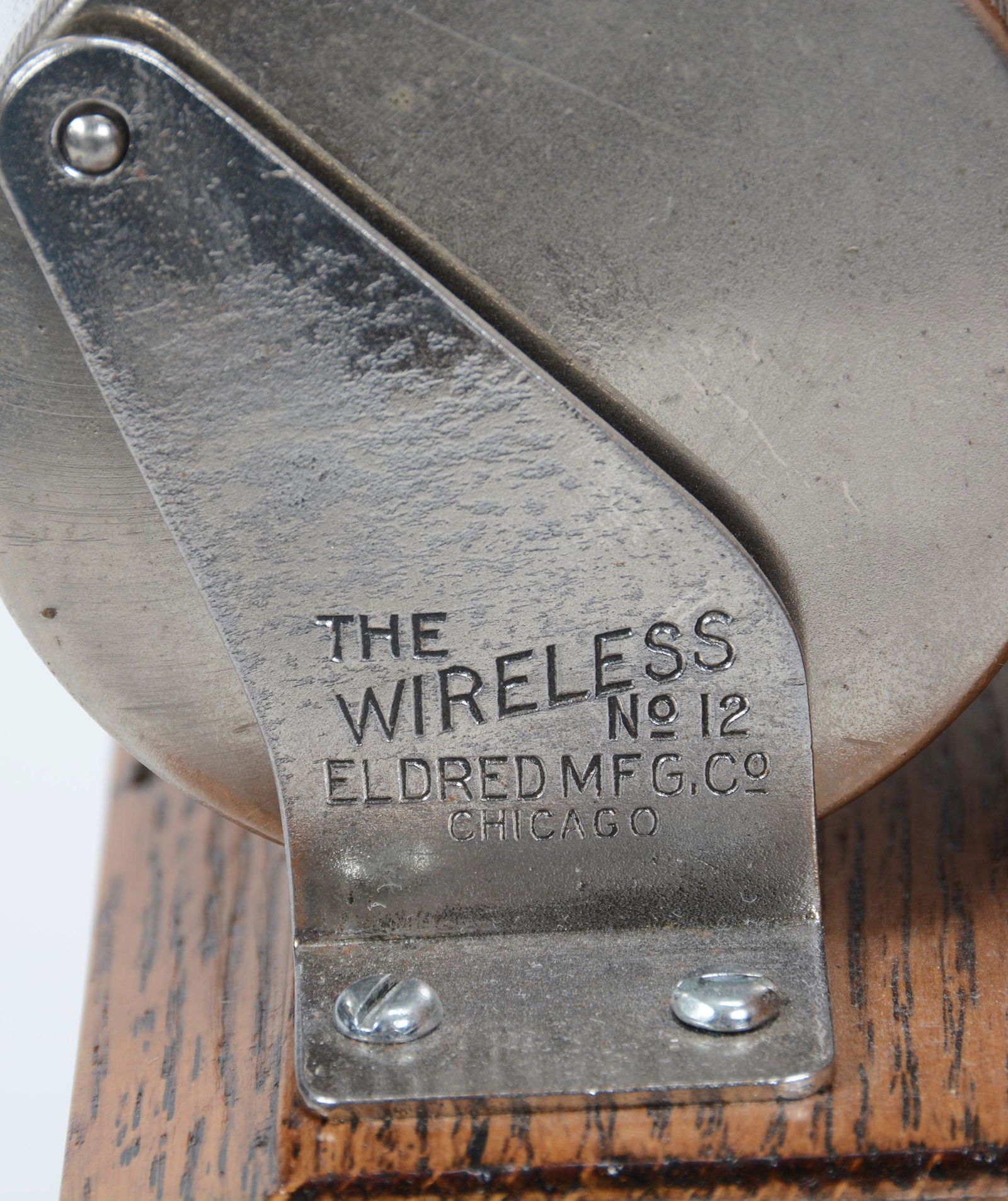 Vintage Oak Case Cigar Lighter "The Wireless #12" - 2