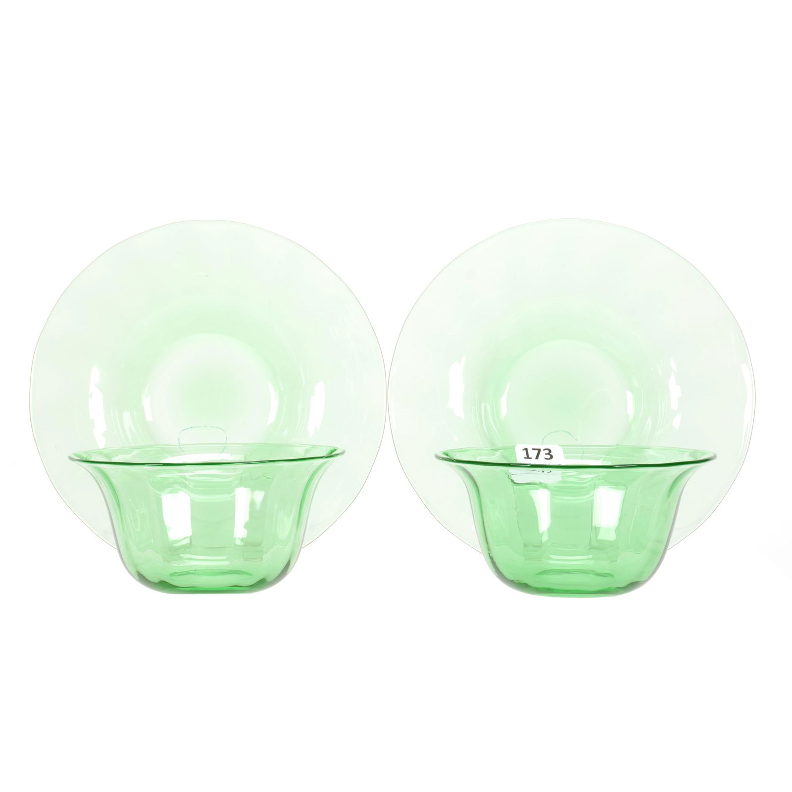 (2) Finger Bowls with Underplates Signed Steuben: (2) Finger Bowls with Underplates Signed Steuben, 2.75" x 6.5", Pomona Green Optic Rib Pattern, The Estate of Les Hamilton