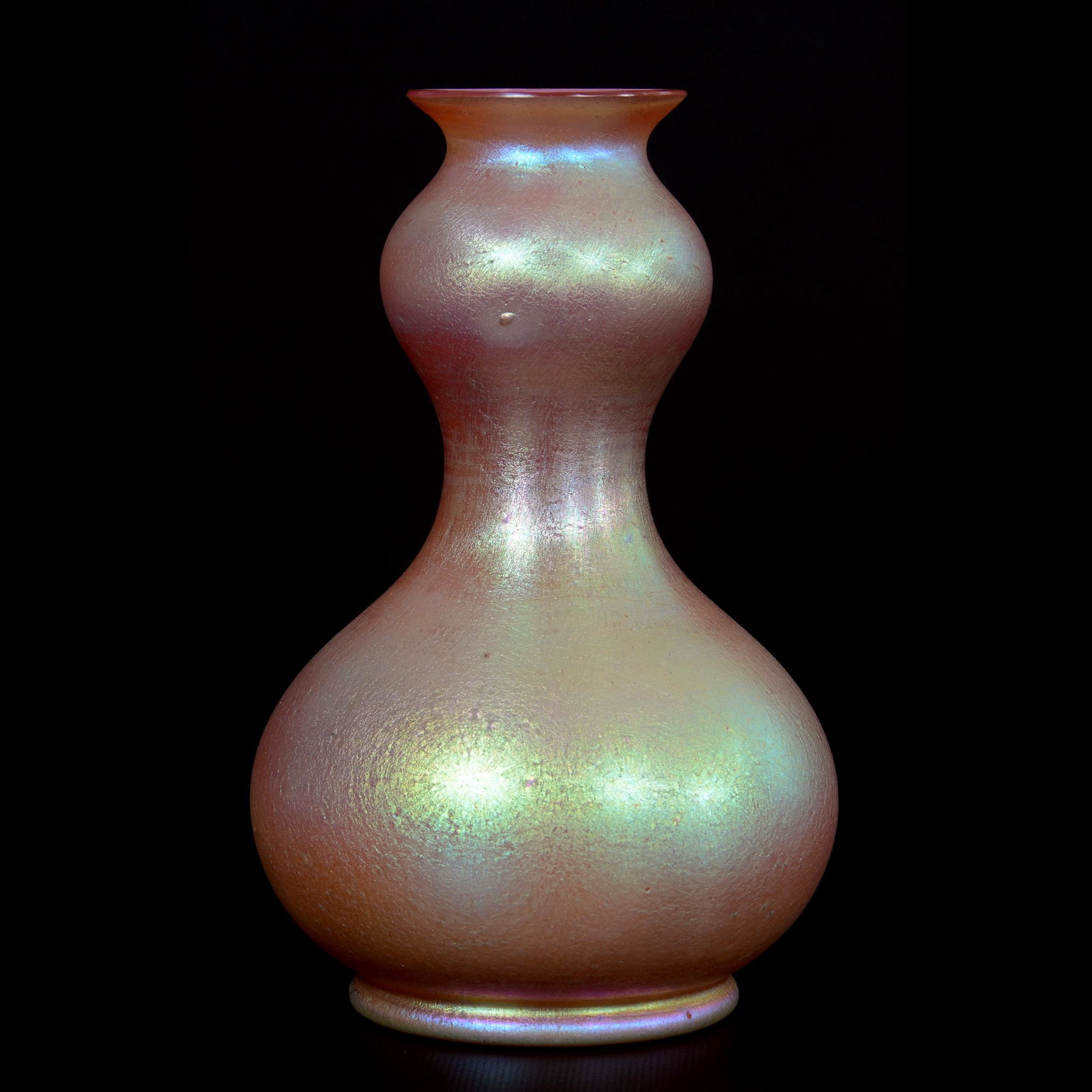 Vase, Unmarked Loetz/Kralik Art Glass: Vase, Unmarked Loetz/Kralik Art Glass, 8.5" x 5", Gold Iridescent Exterior with Pink Opaque Interior, Gourd Shaped, Private Collection, PA