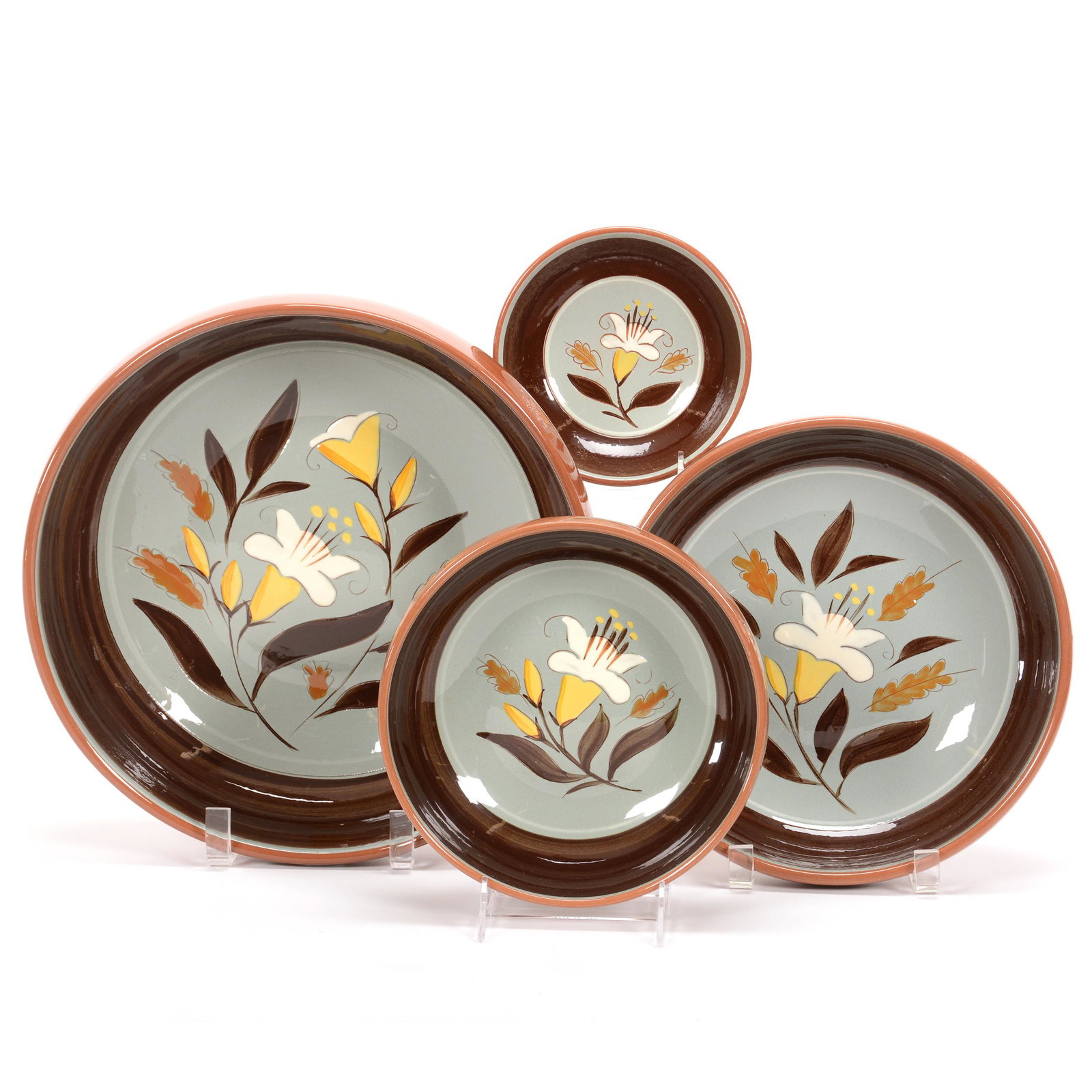 (4) Stangl Pottery Bowls, Golden Harvest Pattern: (4) Stangl Pottery Bowls, Golden Harvest Pattern, (1) 3.75" x 12", (1) 3" x 10", (1) 2.5" x 8", (1) 1.25" x 5.5" Sauce Dish, Private Estate Collection, TX