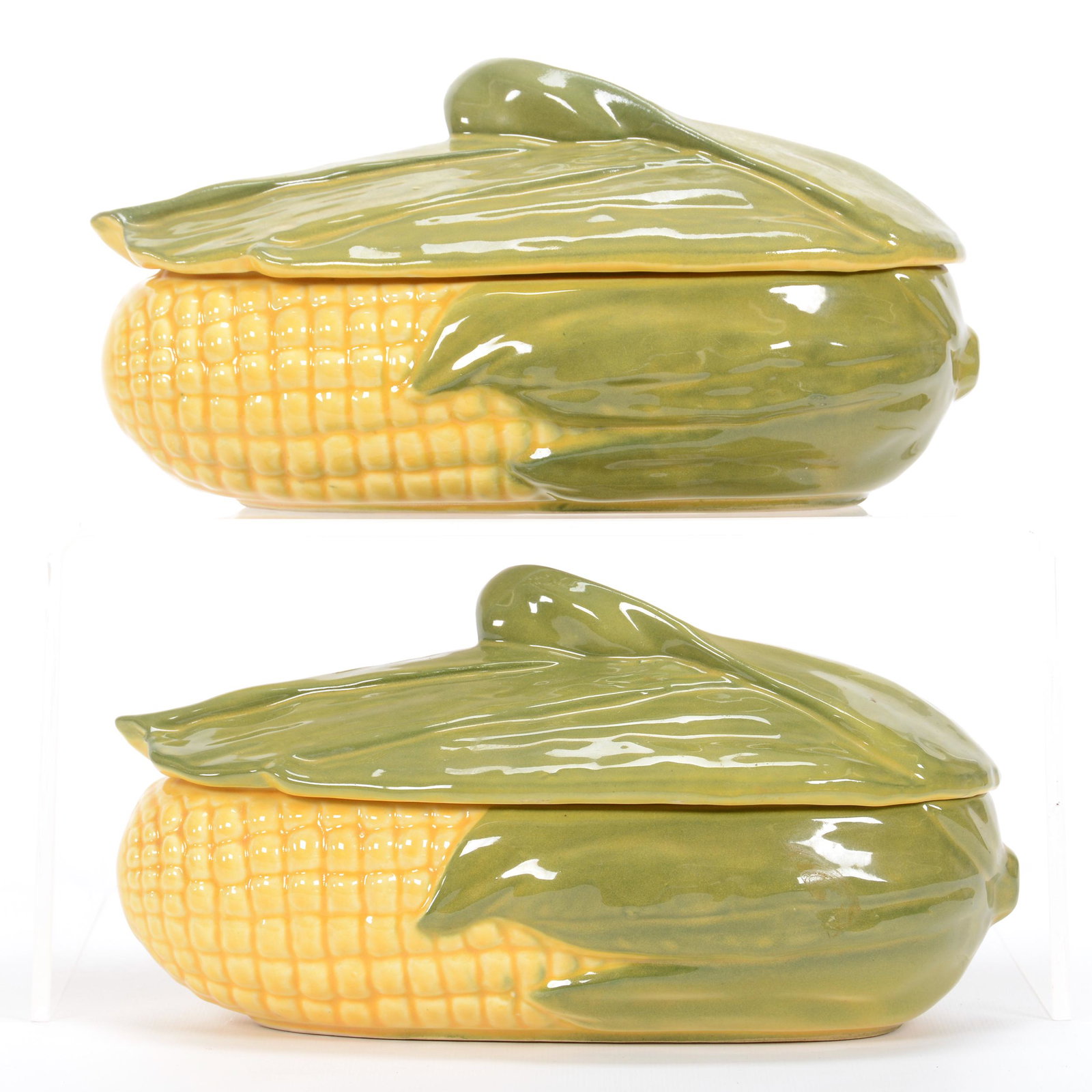 (2) Covered Casseroles, Shawnee Pottery Corn King: (2) Covered Casseroles, Shawnee Pottery Corn King, 5.5" x 10.5", #74, Private Estate Collection, TX