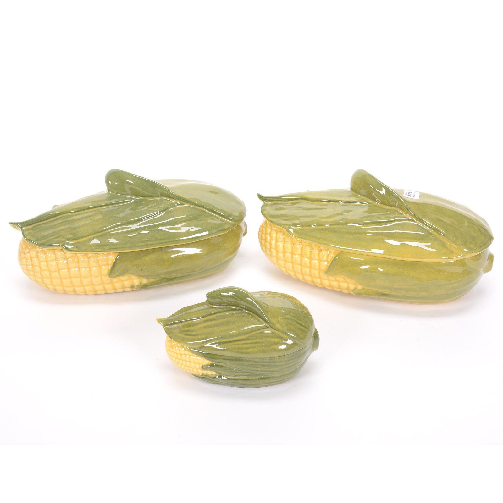 (3) Covered Dishes, Shawnee Pottery Corn King: (3) Covered Dishes, Shawnee Pottery Corn King, (2) 5.5" x 10.5" Casseroles, #74, (1) 4" x 6" #73, Private Estate Collection, TX