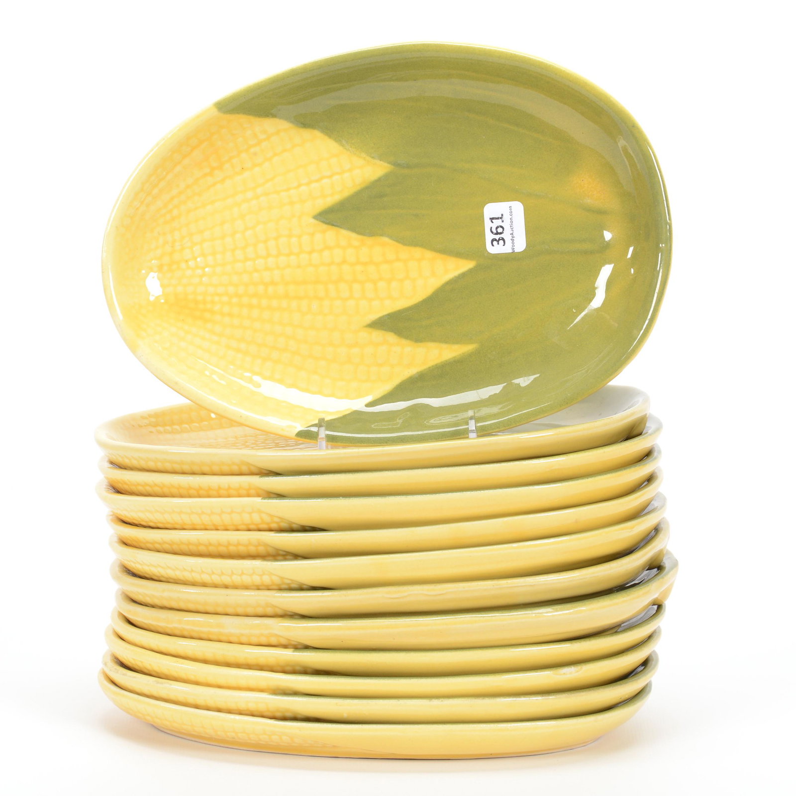 (12) Plates, Shawnee Pottery Corn King: (12) Plates, Shawnee Pottery Corn King, 9.75" x 7", #68, Private Estate Collection, TX