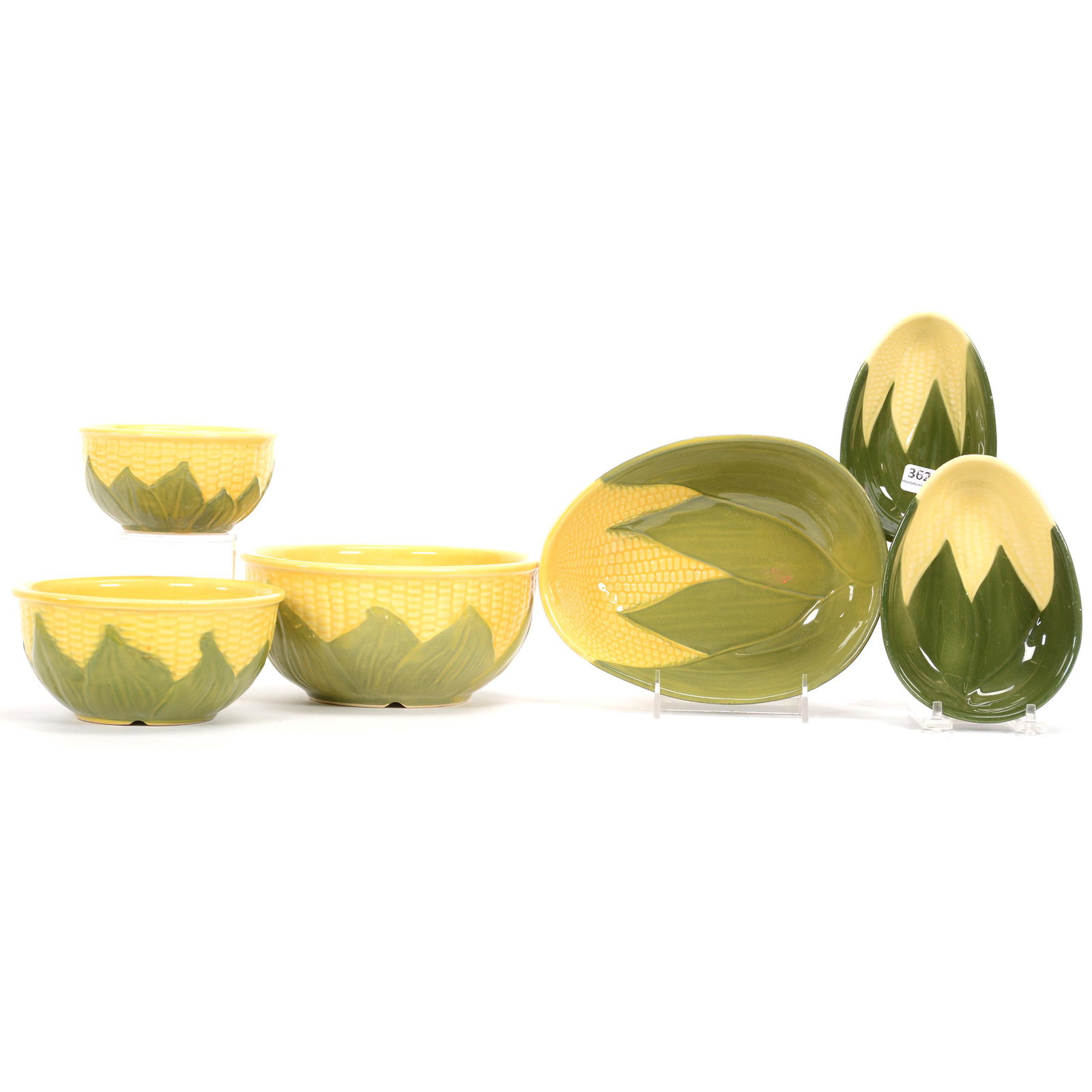 (2) Sets Bowls, Shawnee Pottery Corn King: (2) Bowl Sets, Shawnee Pottery Corn King, (1) 3" x 8.75", #95, (1) 1.75" x 6.5", #94, (1) 1.5" x 6", #92, (1) 3.75" x 8", #8, (1) 3.25" x 6.5", #6, (1) 2.75" x 5", #5, Private Estate Collection, TX