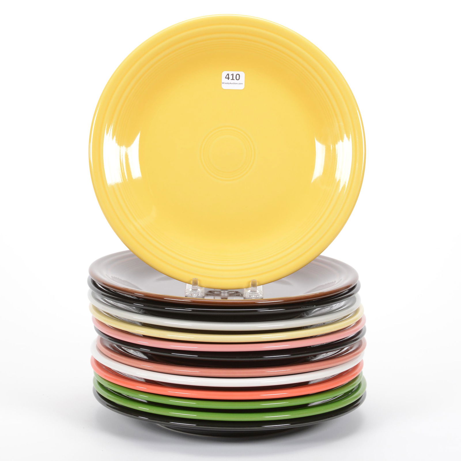 (12) Post-1986 Fiestaware Pottery Dinner Plates: (12) Post-1986 Fiestaware Pottery Dinner Plates, 10.5", Private Collection, KS