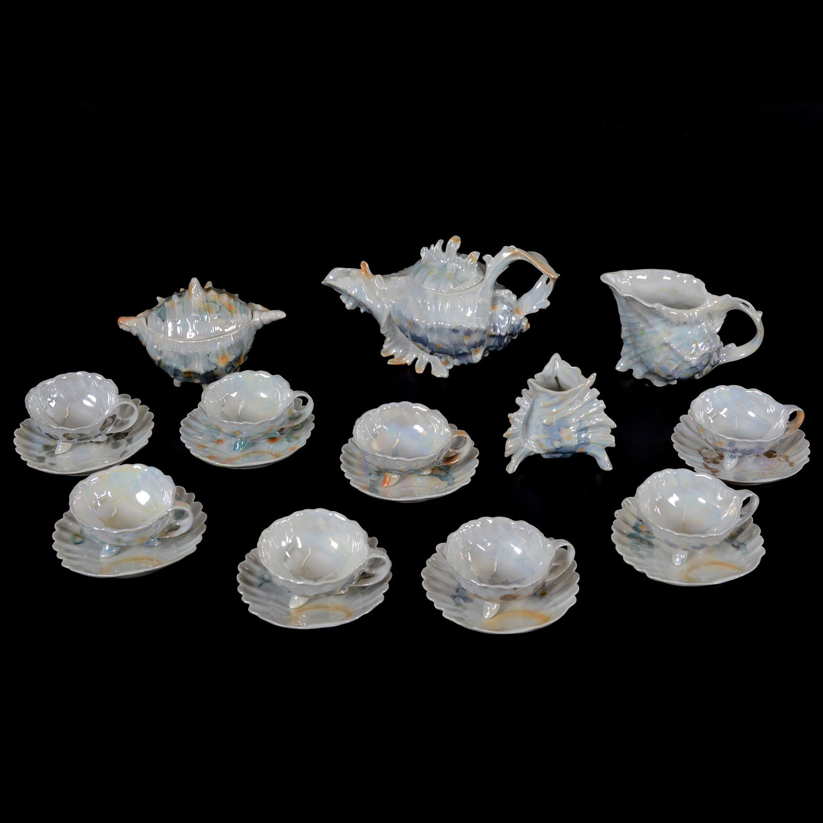 Tea Set Royal Bayreuth Shell: Tea Set Royal Bayreuth Shell, Most Blue Mark, (1) 4.25" X 7.5" Tea Pot, (1) 3.5" Creamer, (1) 3.75" Covered Sugar, (8) 1.75" X 4" Demitasse Cups And Saucers, (1) 2.75" Toothpick, Private Midwest Colle