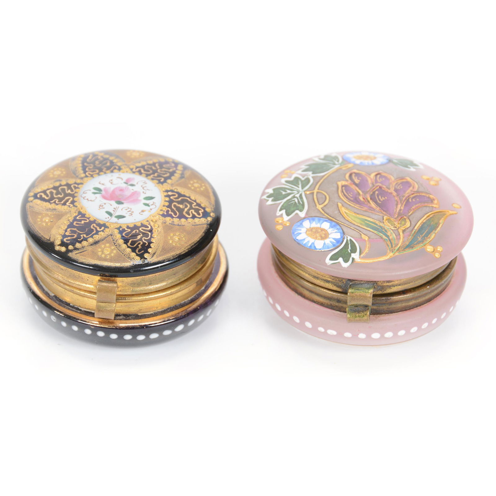 (2) Pill Boxes, Art Glass With Enamel Floral Decor: (2) Pill Boxes, Art Glass With Enamel Floral Decor, 1.25" x 2", (1) Amethyst, (1) Frosted Pink, Missouri private collection