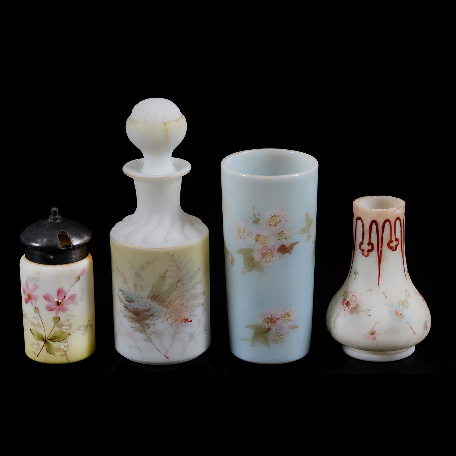 (4) Assorted Unmarked Wave Crest/Mt. Washington Items (1 of 4)