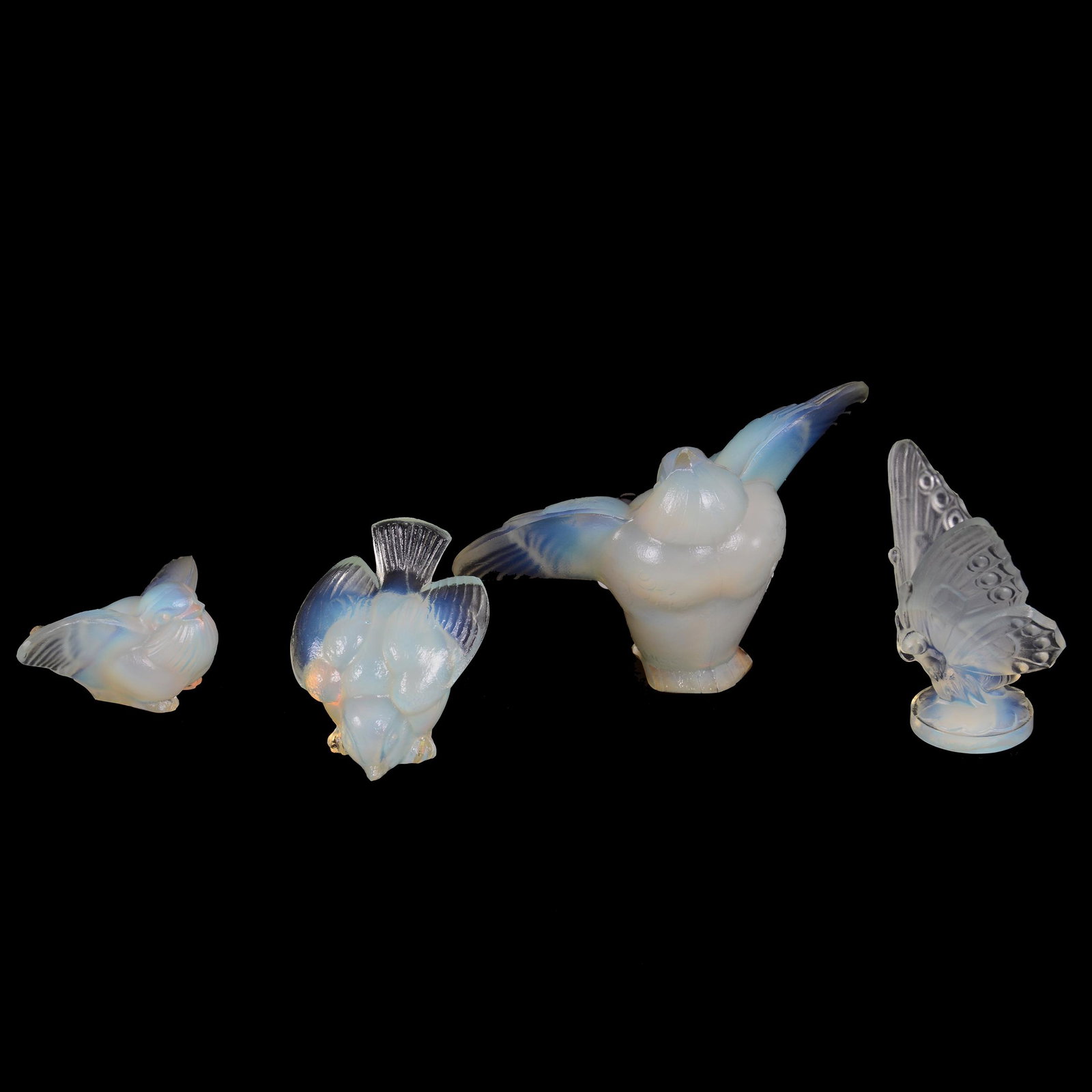 (4) Figures Marked Sabino Art Glass: (4) Figures Marked Sabino Art Glass, (1) 4.5", Bird With Wings Spread, (1) 2.5", Butterfly, (1) 2.75" Bird, Wings Spread, (1) 2" Bird, Head Down, Private Collection, IL.