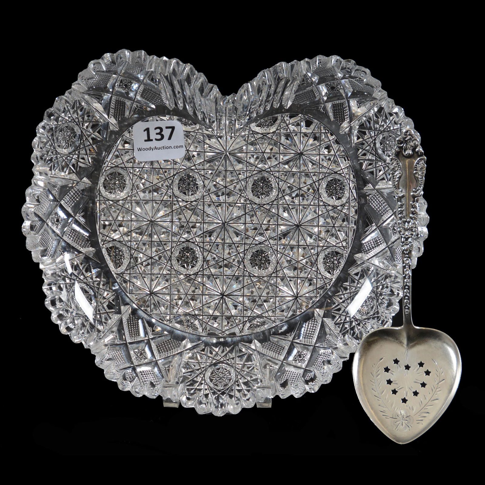 Plate, Heart Shaped, ABCG, Hunt's Royal Pattern (1 of 3)