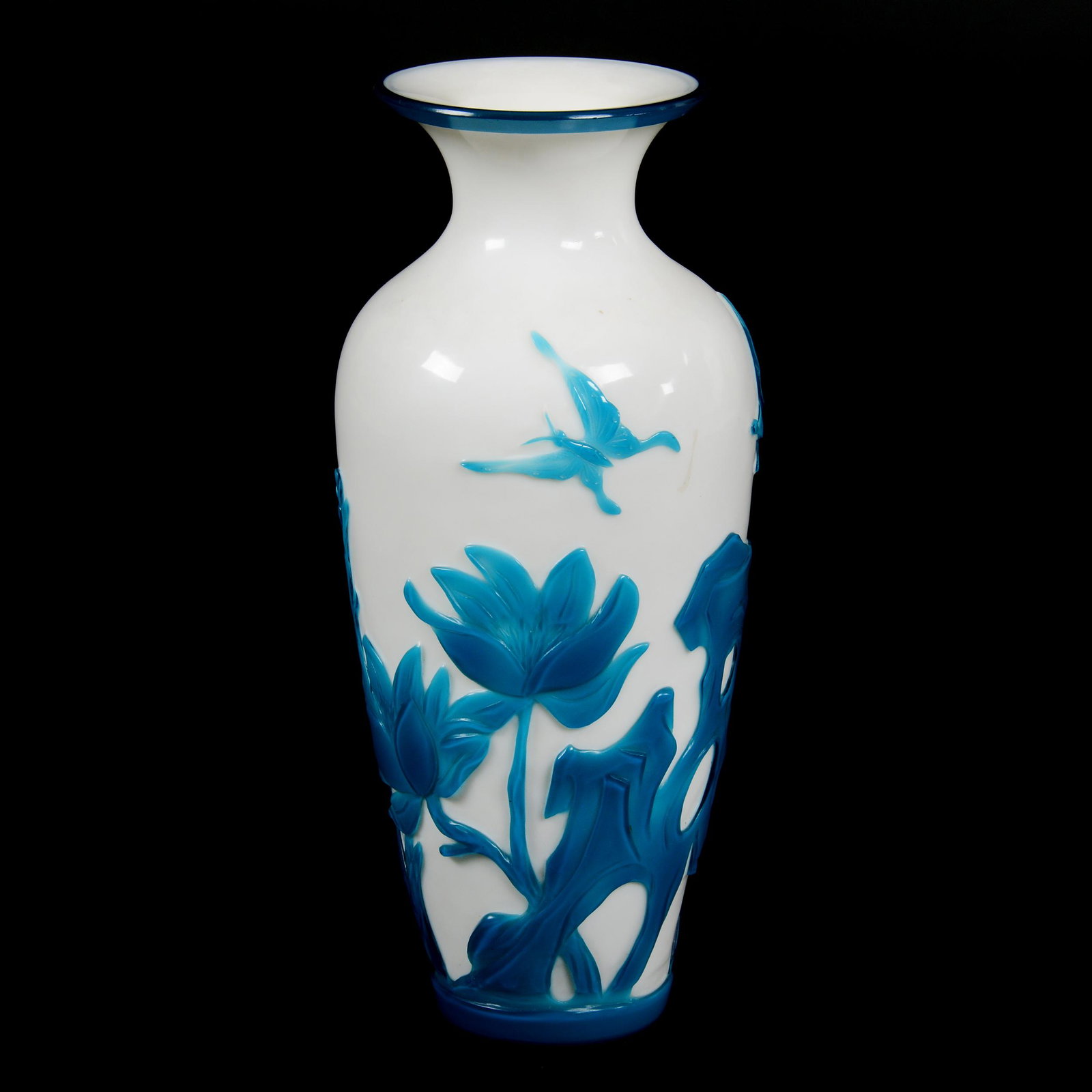 Vase, Peking Cameo Art Glass: Vase, Peking Cameo Art Glass, 10” x 4.25", White Background With Blue Cameo Carved Overlay Of Butterfly And Floral Decor, John Lolley Estate. Mr. Lolley Regularly Marked Items In His Collection With