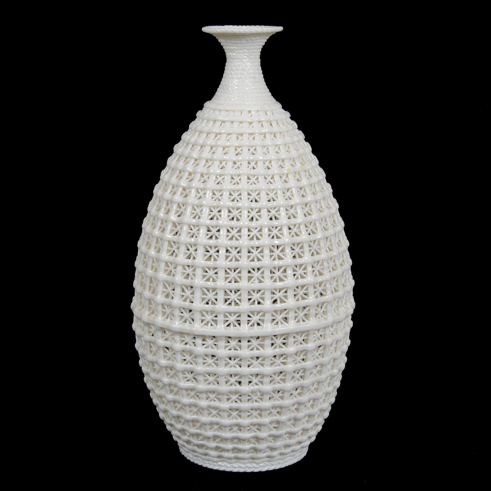 Vase, Chinese Blanc De Chine, Reticulated (1 of 2)