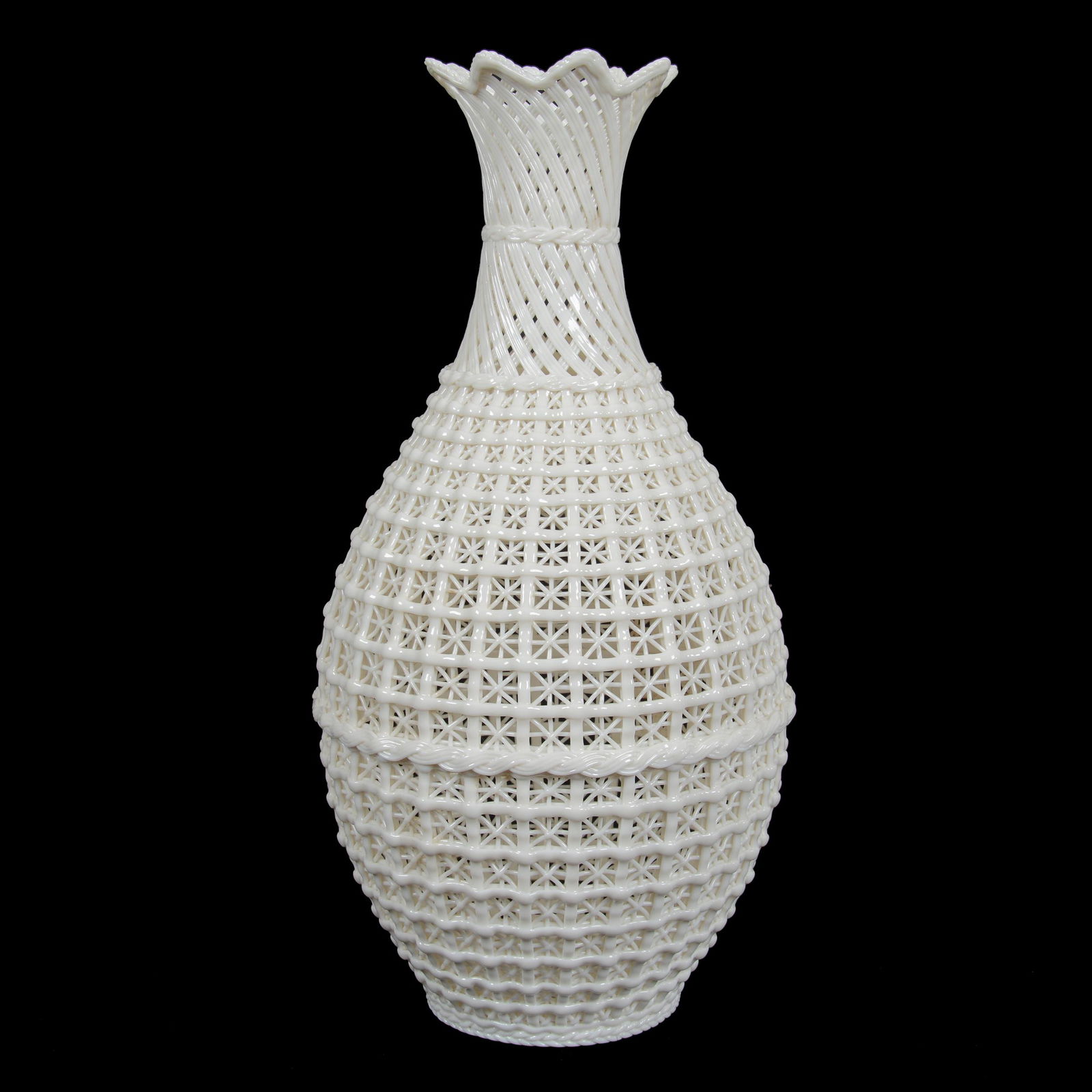 Vase, Chinese Blanc De Chine, Reticulated (1 of 2)